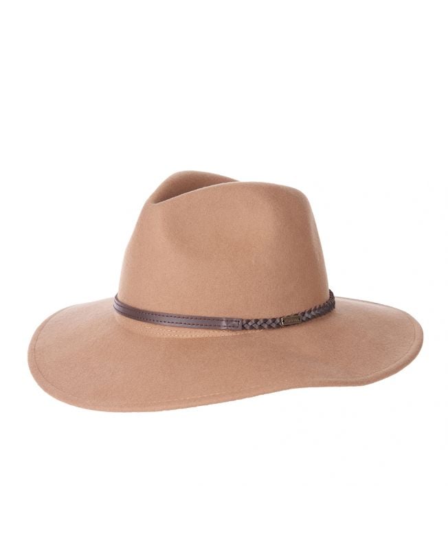 tack fedora