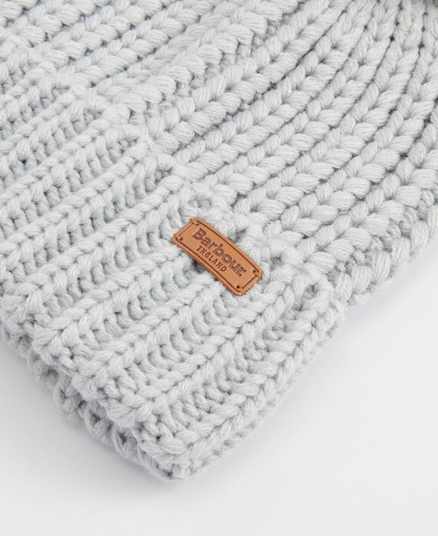 beanie saltburn