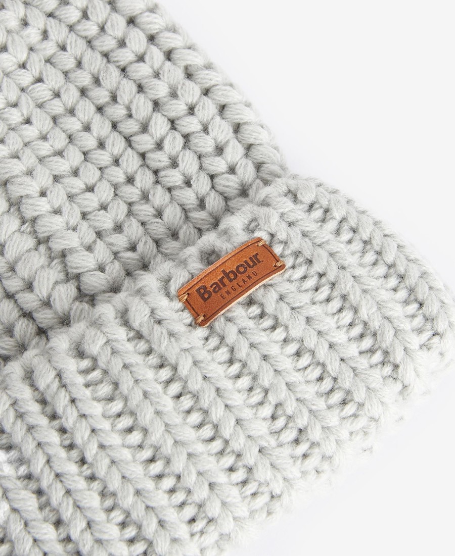 beanie saltburn