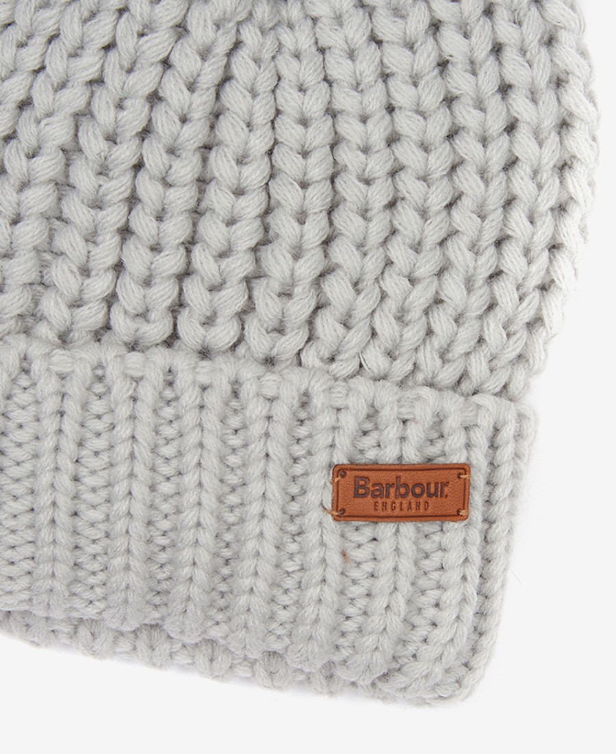 beanie saltburn