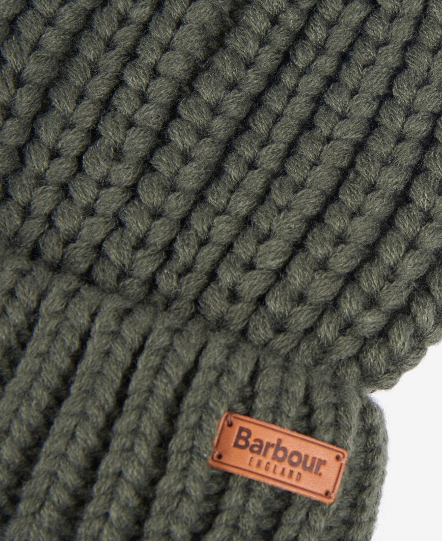 beanie saltburn