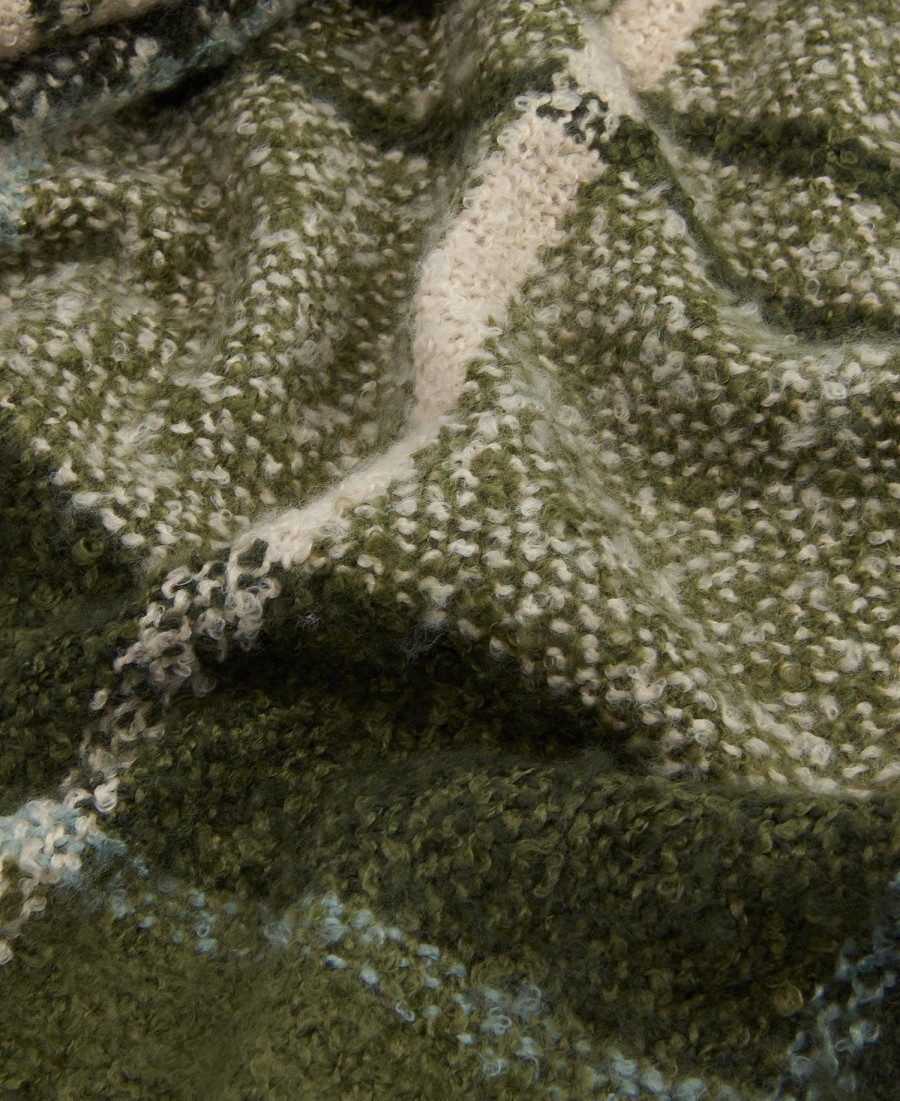 szalik boucle w kratę